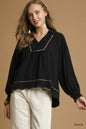 Umgee Full Size Linen Scallop Hem Blouse with Contrast Trim Plus Size - Oneira Fashions